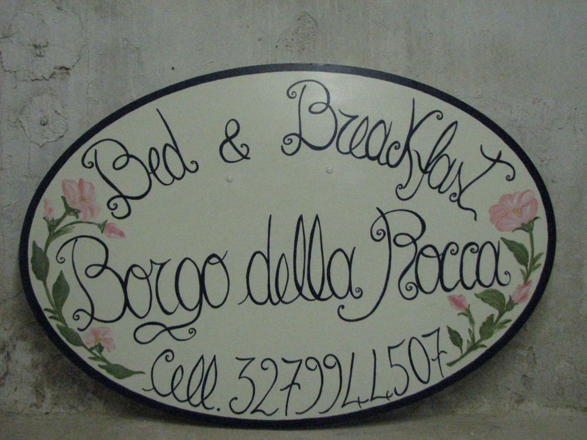 Borgo Della Rocca Bed & Breakfast Монтемурло Екстериор снимка